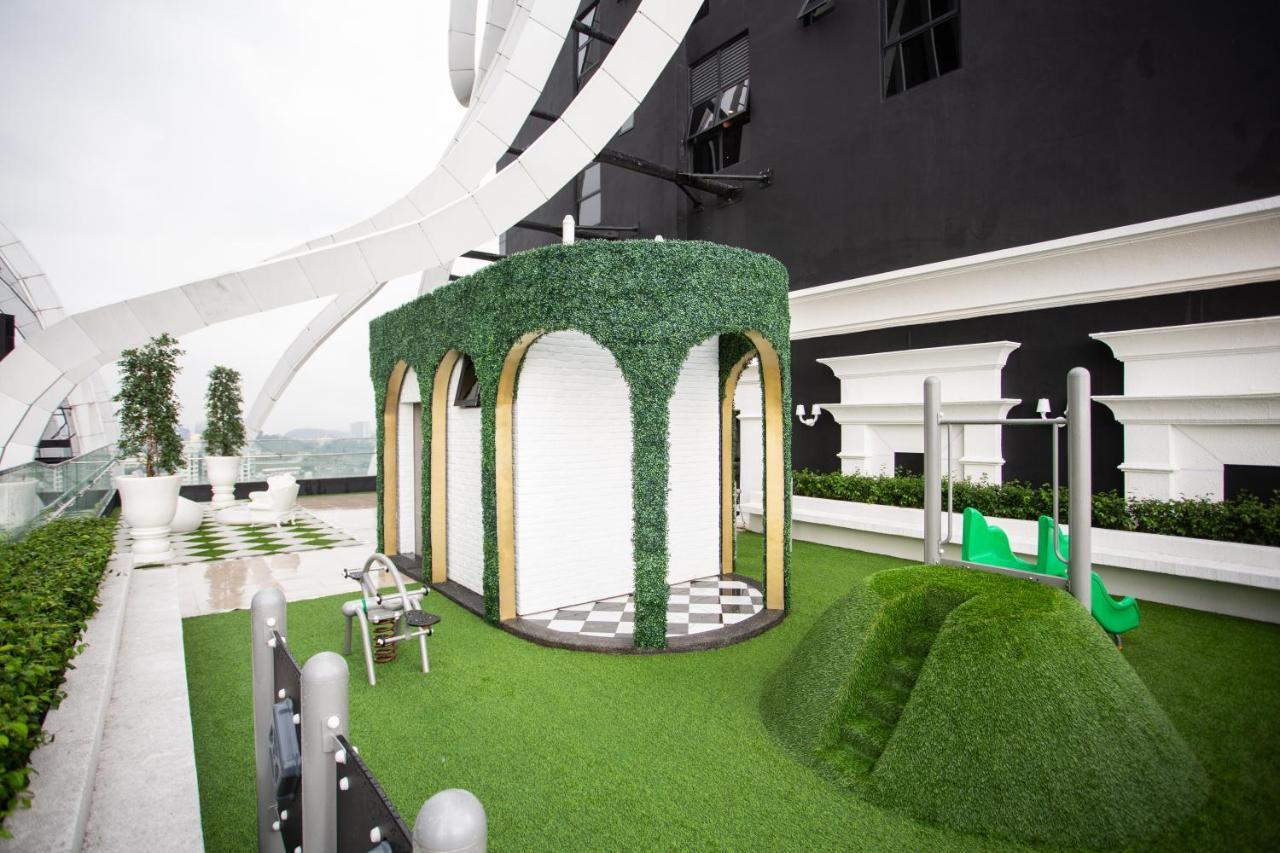 Arte Mont Kiara By Psm Luxury Suites Kuala Lumpur Exterior foto