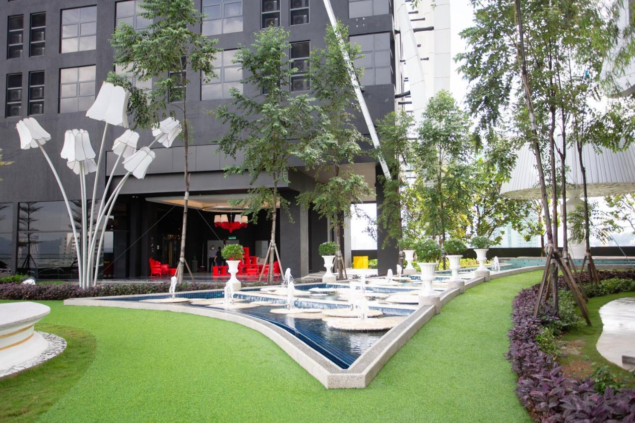Arte Mont Kiara By Psm Luxury Suites Kuala Lumpur Exterior foto