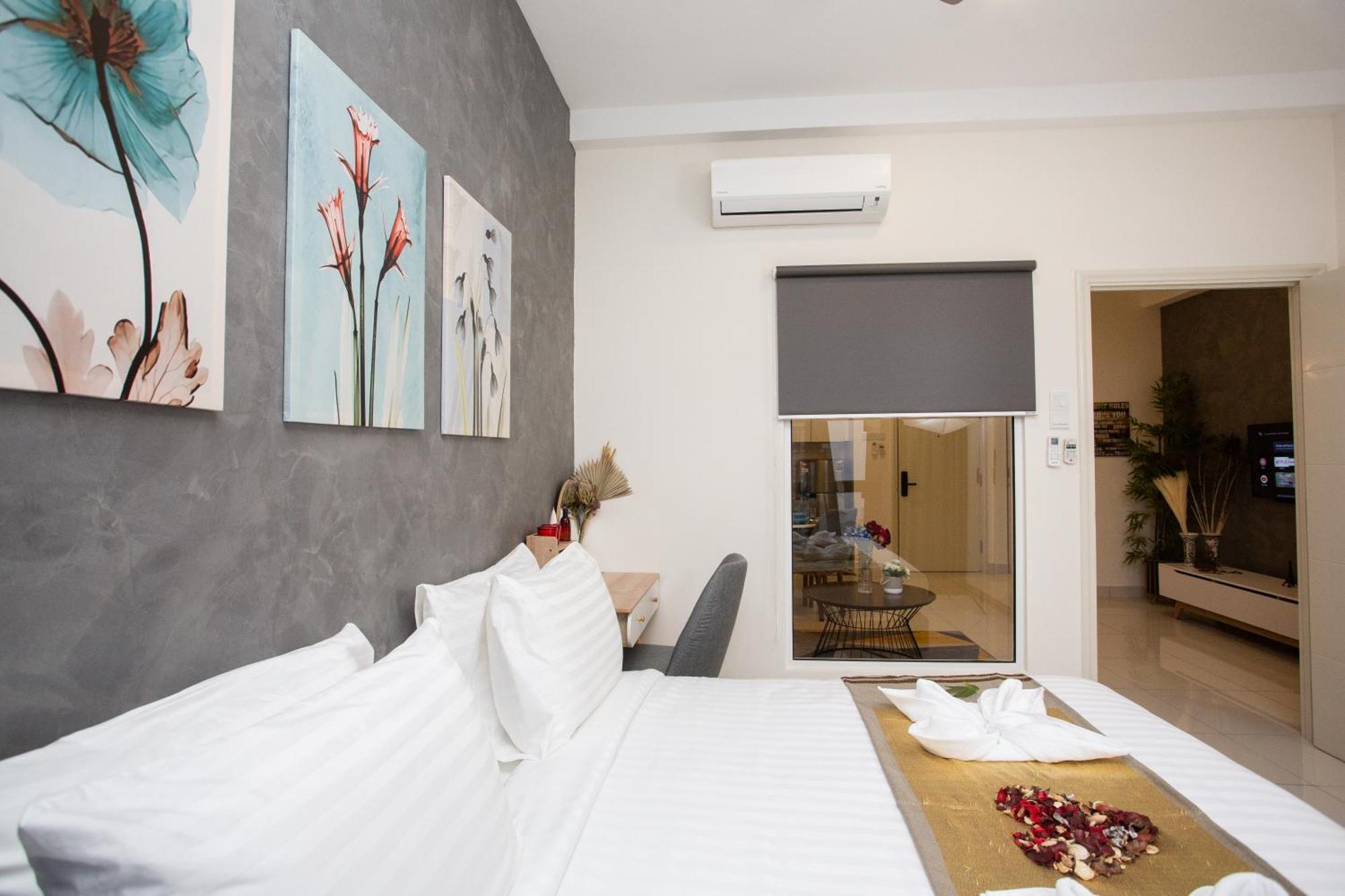 Arte Mont Kiara By Psm Luxury Suites Kuala Lumpur Habitación foto